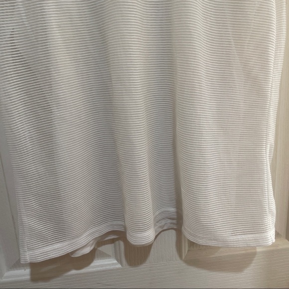 Armani Exchange White textured top tee open back size small built in tank EUC - Picture 6 of 8